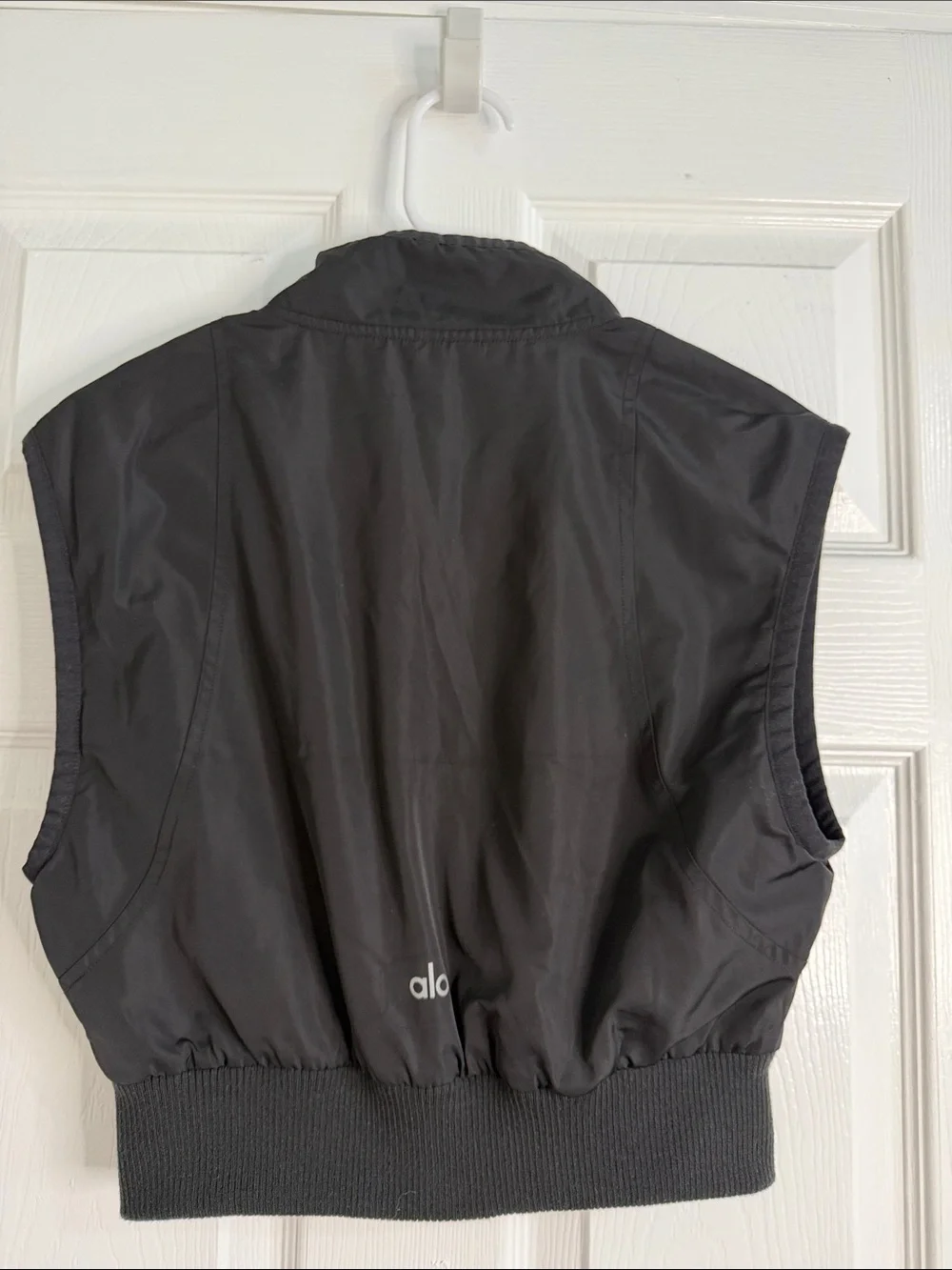 Alo Yoga In Motion Vest size S